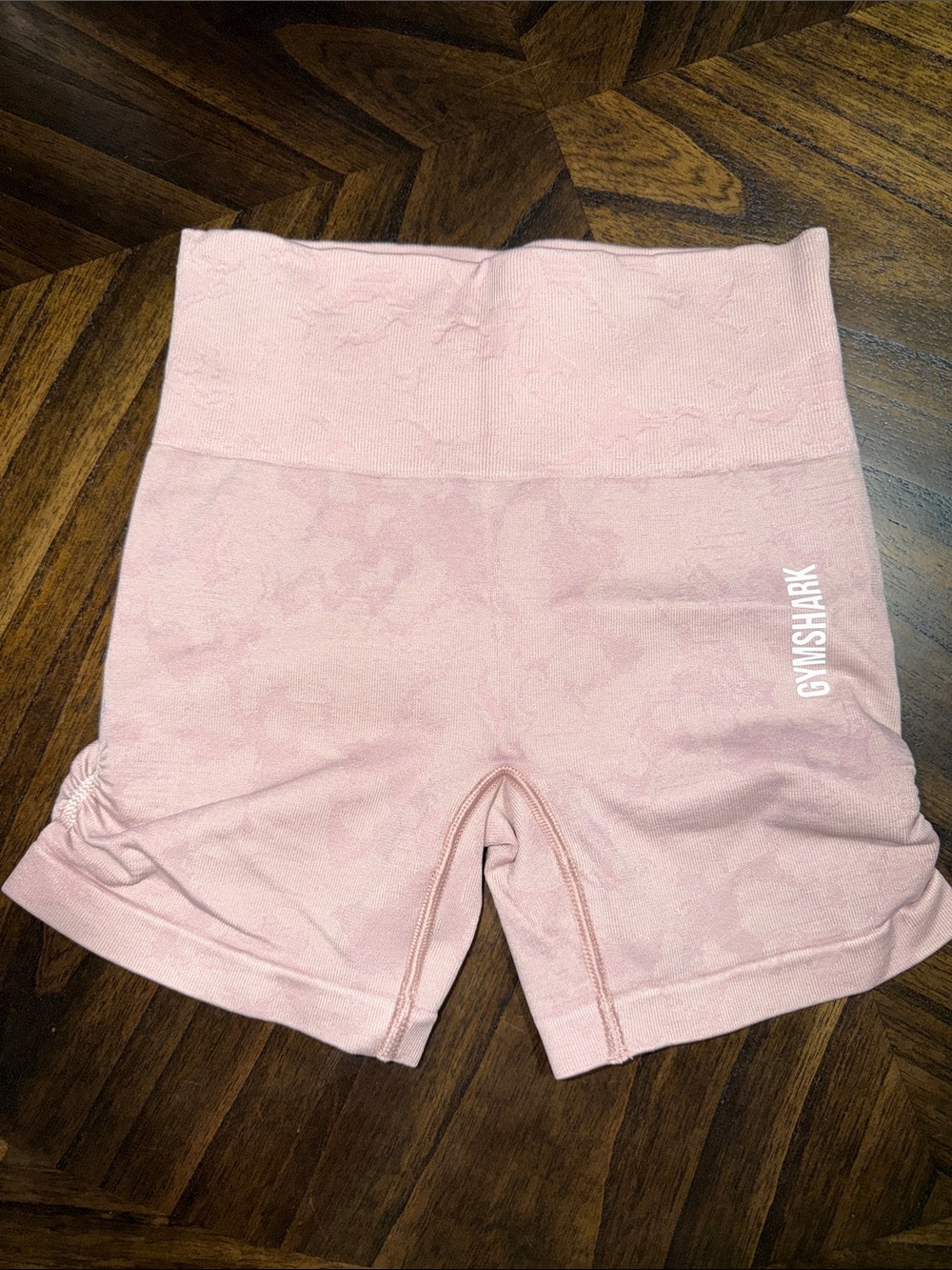 Gymshark Adapt Camo Seamless Shorts - Light Pink
